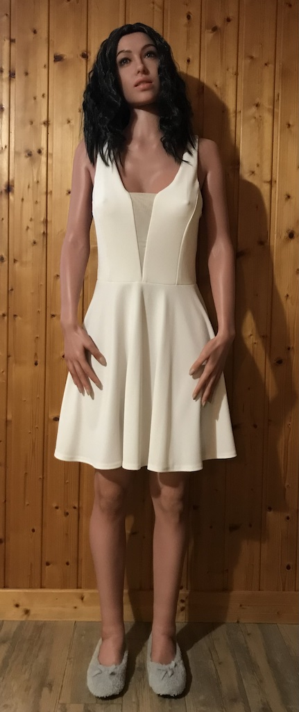 Petite robe blanche 2.jpg